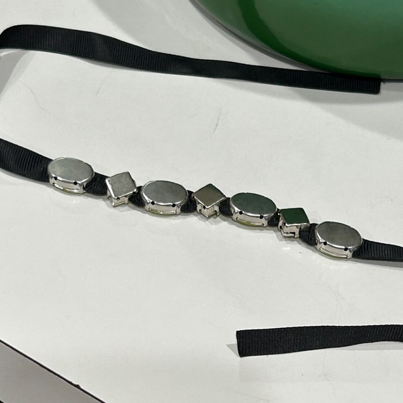 Lemon Lime Gemstone Choker - Picture 10 of 11
